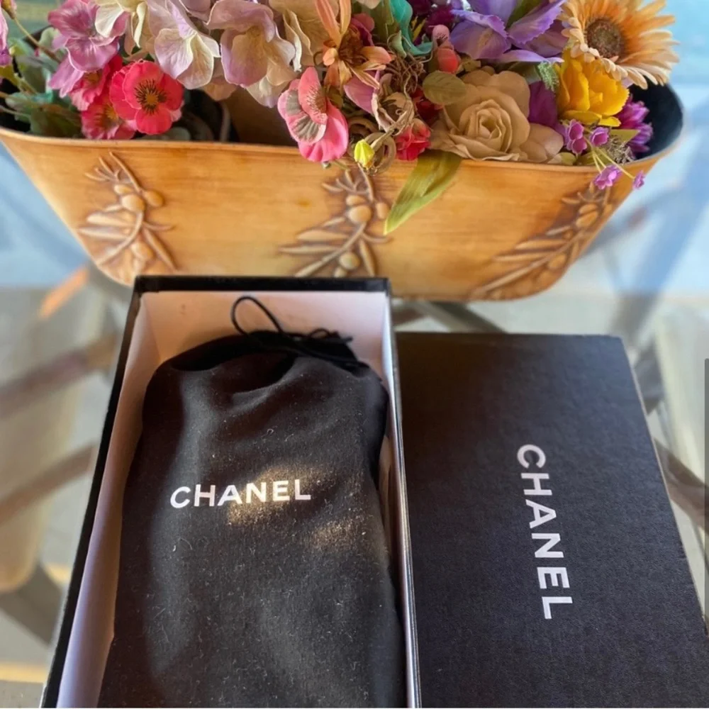 Chanel pointed sling backs 🖤 - Picture 5 of 5